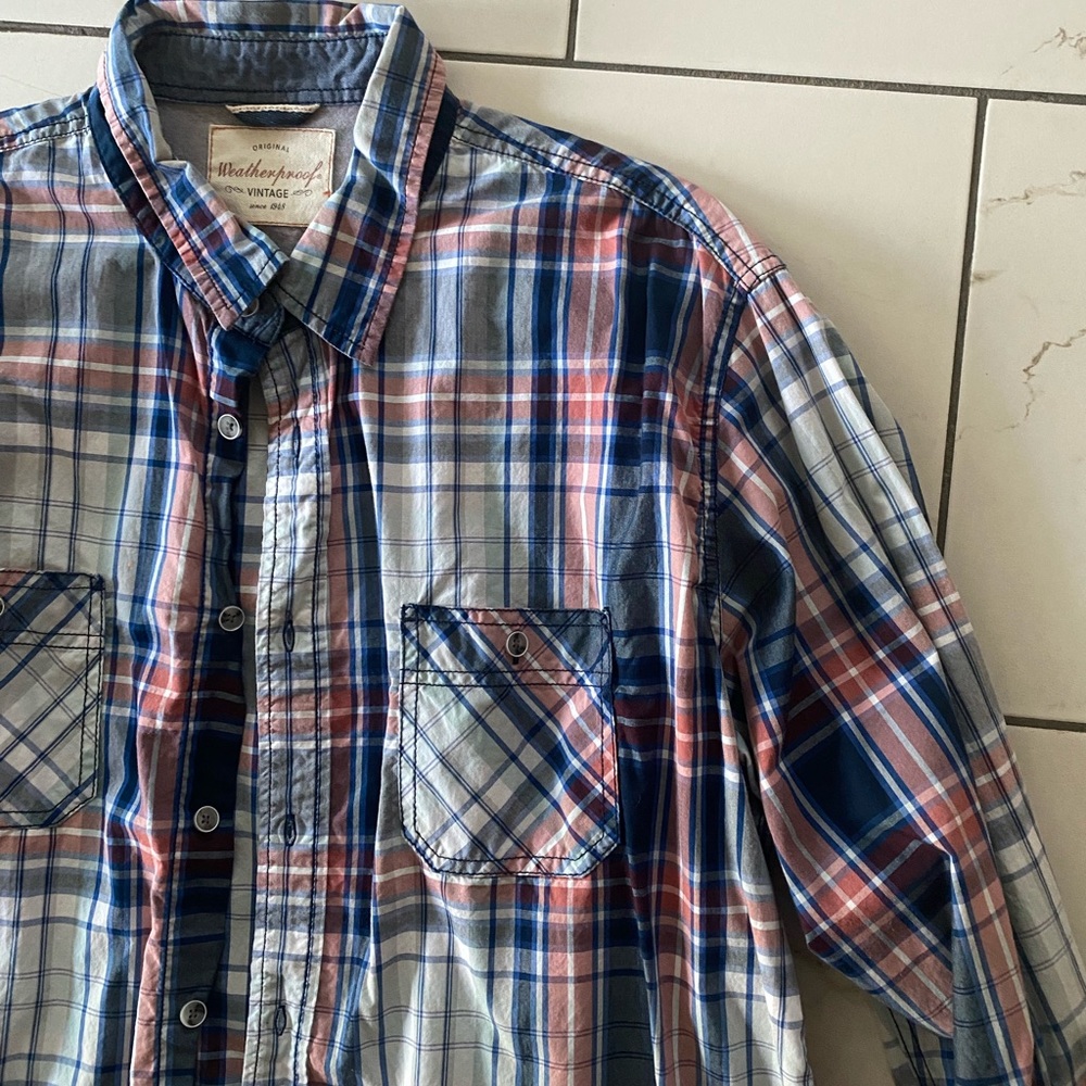 Men’s Button Up Collared Shirt